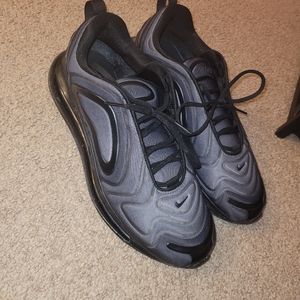 Nike Air Max 720 Black